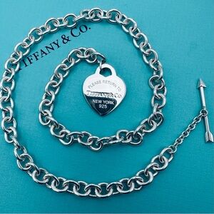 Tiffany & Co. Return To Lovestruck Necklace 16” in Silver with Packaging